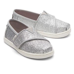 Toms Iridescent Glimmer Tiny Alpargatas Shoes Classic Style Silver Size 8